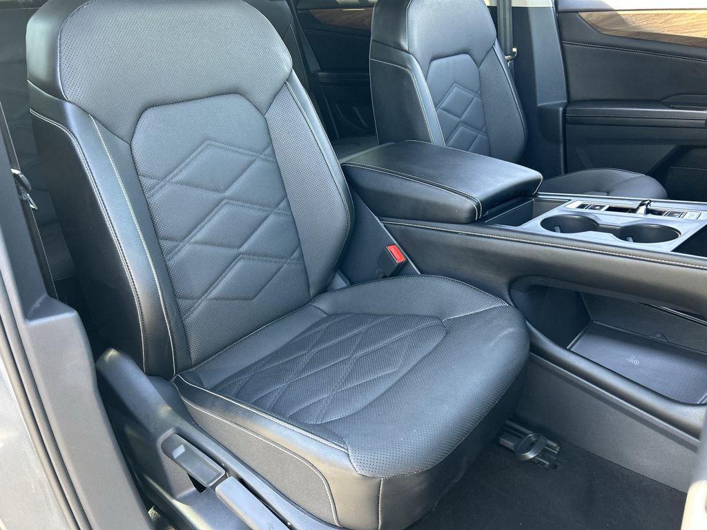 used 2024 Volkswagen Atlas car, priced at $28,573