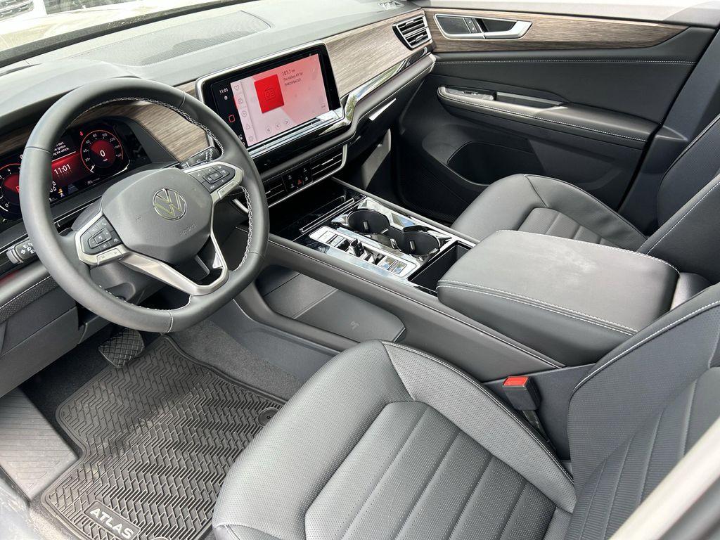 new 2026 Volkswagen Atlas car, priced at $47,588