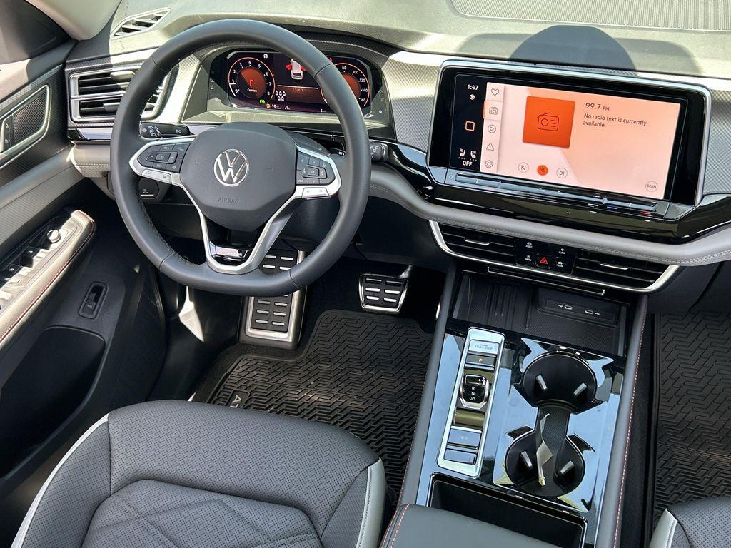 new 2026 Volkswagen Atlas car, priced at $45,837