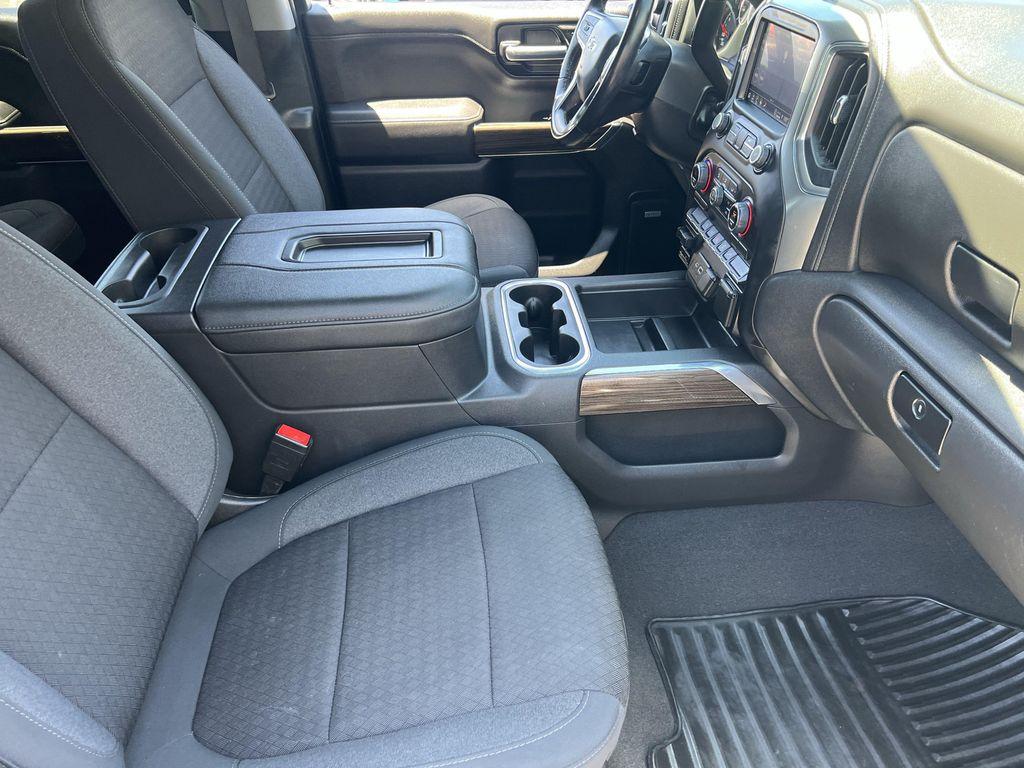 used 2022 Chevrolet Silverado 1500 Limited car, priced at $35,095