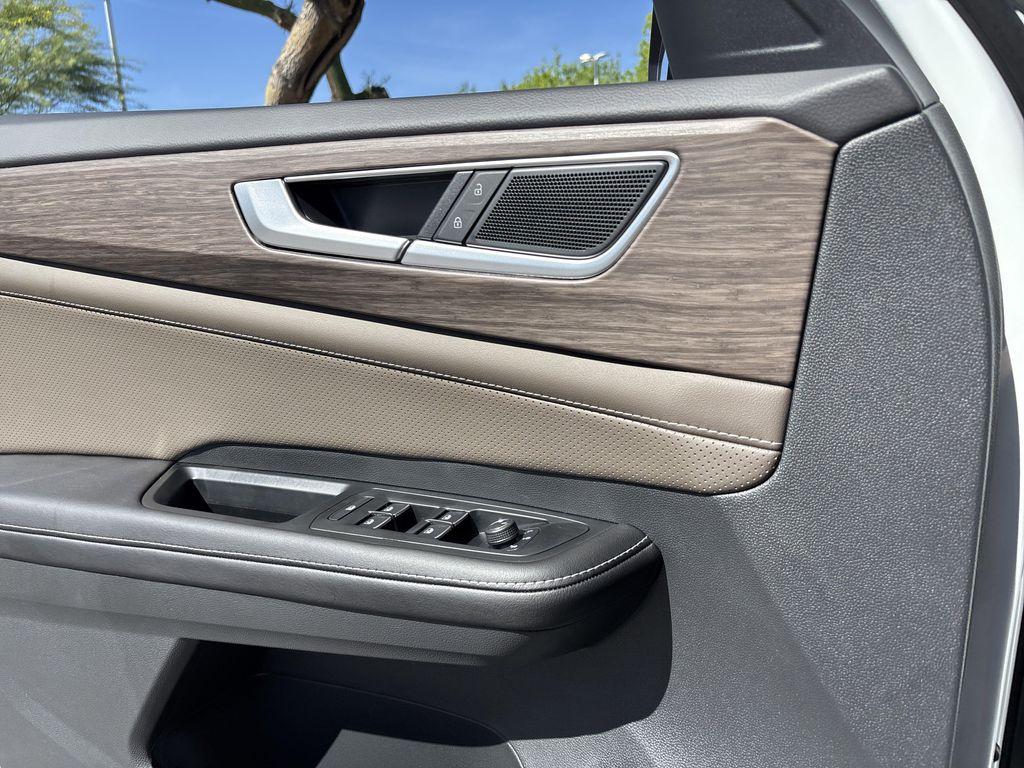 new 2026 Volkswagen Atlas car, priced at $48,111
