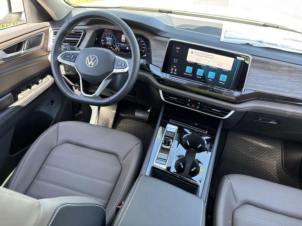 new 2026 Volkswagen Atlas car, priced at $48,111