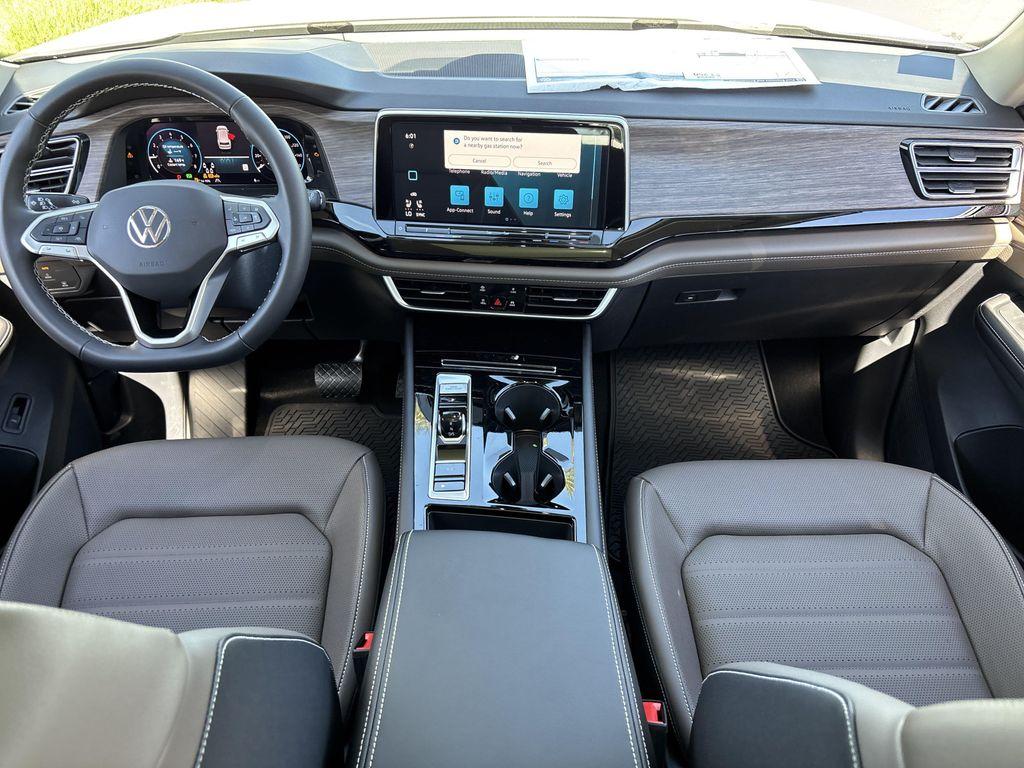 new 2026 Volkswagen Atlas car, priced at $48,111