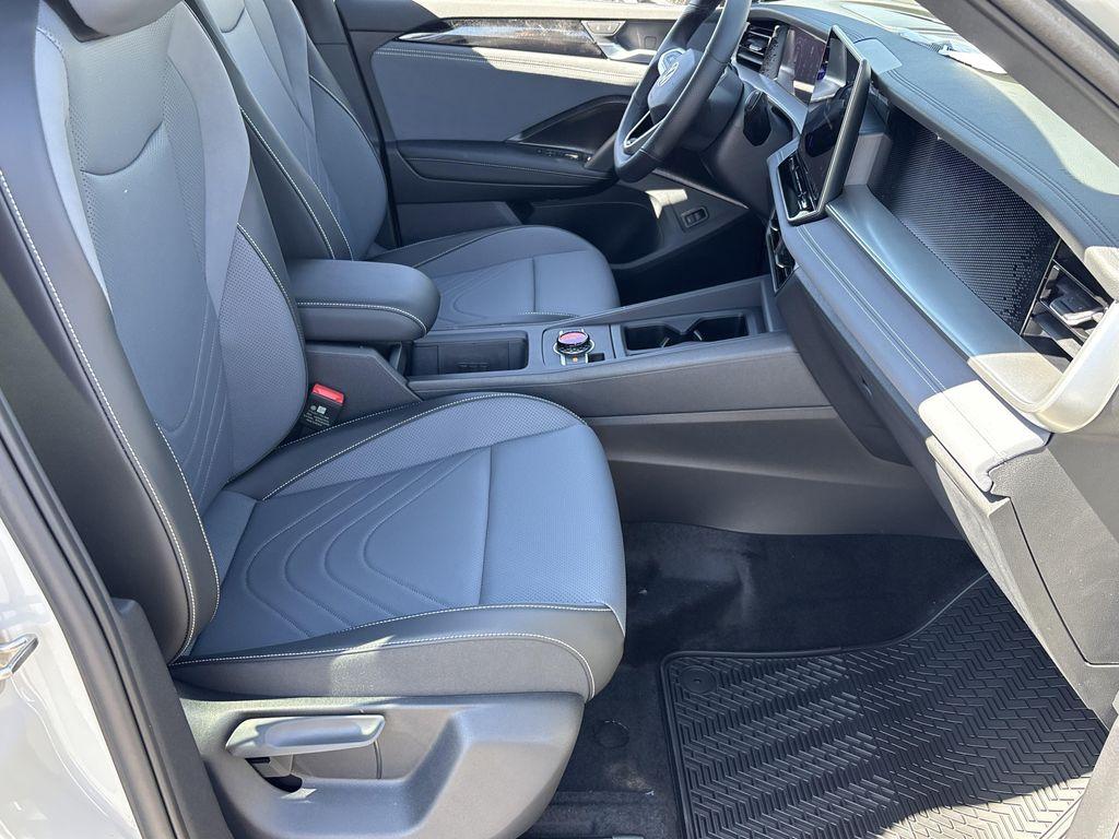 new 2026 Volkswagen Tiguan car, priced at $36,142