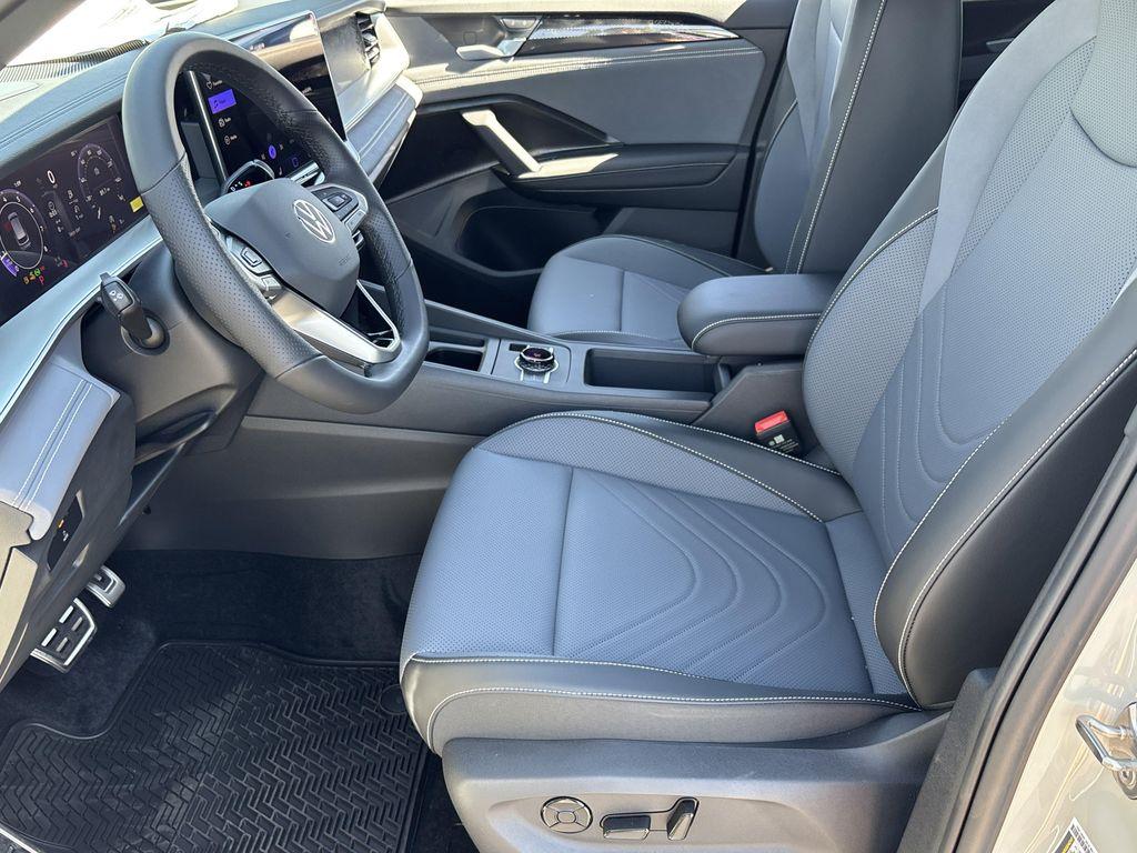 new 2026 Volkswagen Tiguan car, priced at $36,142
