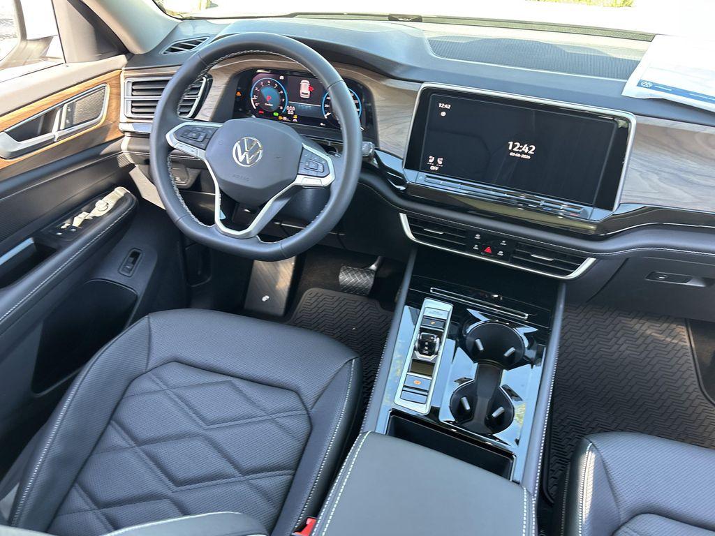 new 2026 Volkswagen Atlas car, priced at $42,926