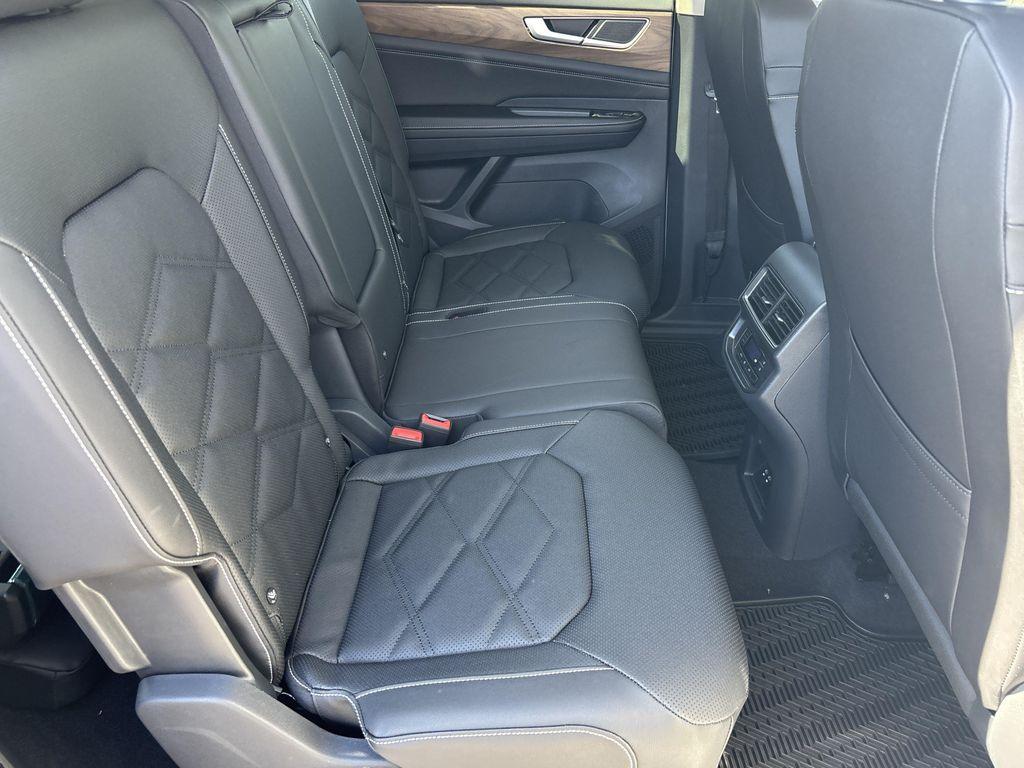 new 2026 Volkswagen Atlas car, priced at $42,926