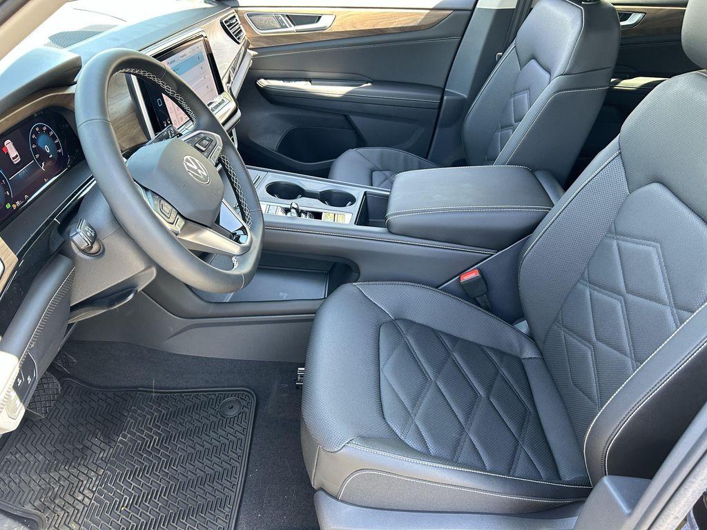 new 2026 Volkswagen Atlas car, priced at $38,058