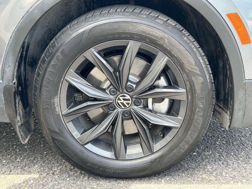 used 2024 Volkswagen Tiguan car, priced at $24,231