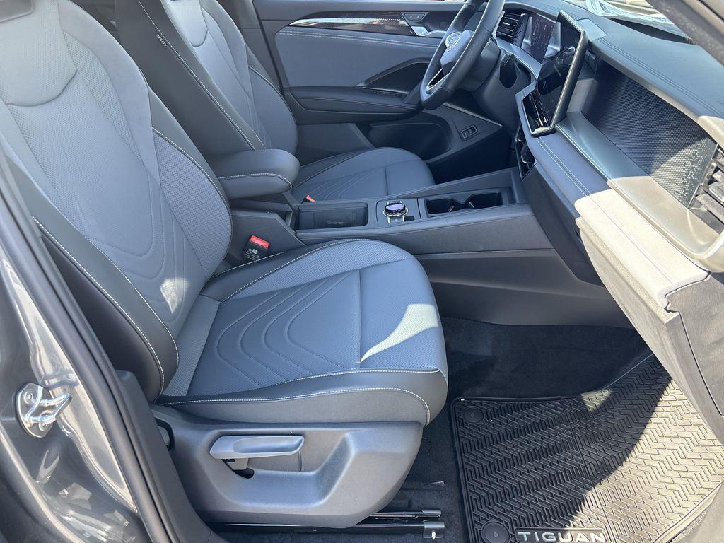 new 2026 Volkswagen Tiguan car, priced at $36,142