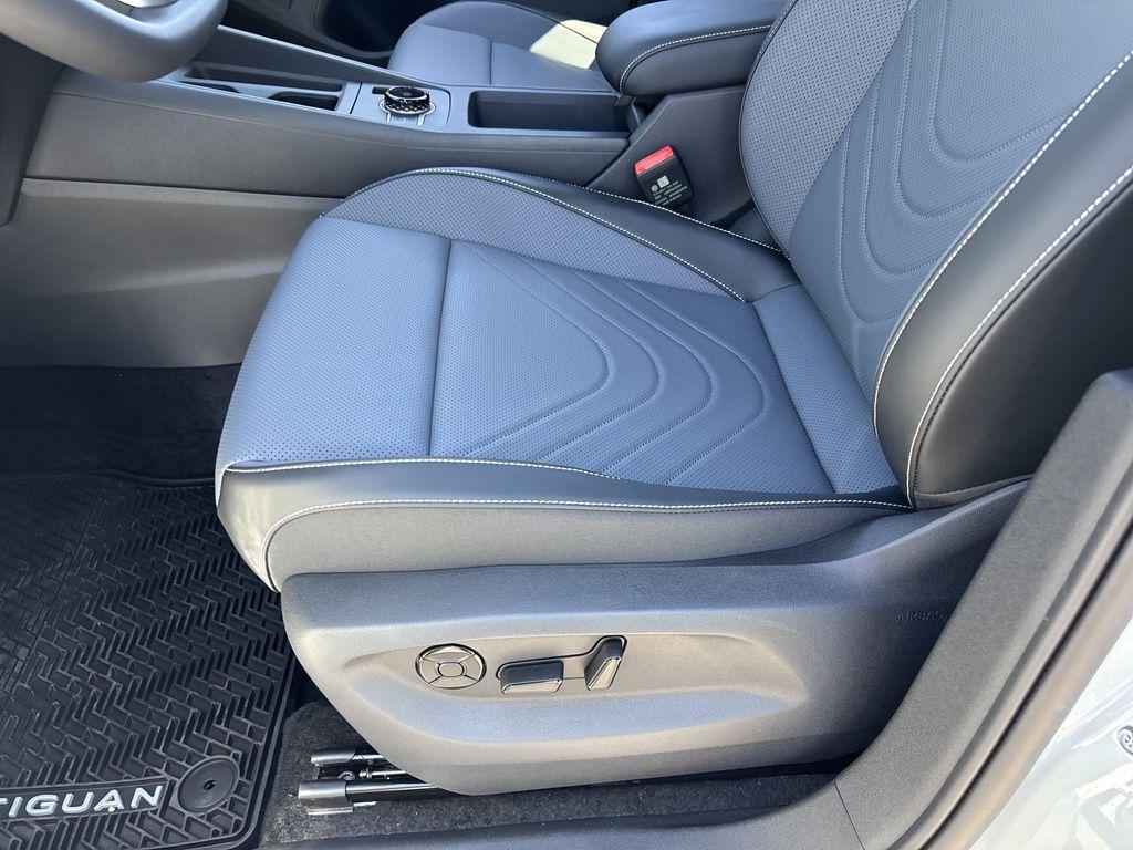 new 2026 Volkswagen Tiguan car, priced at $37,109