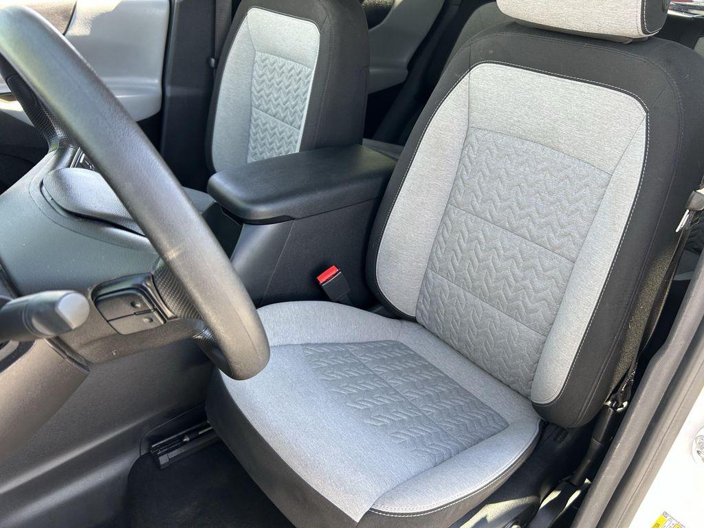 used 2024 Chevrolet Equinox car, priced at $21,263