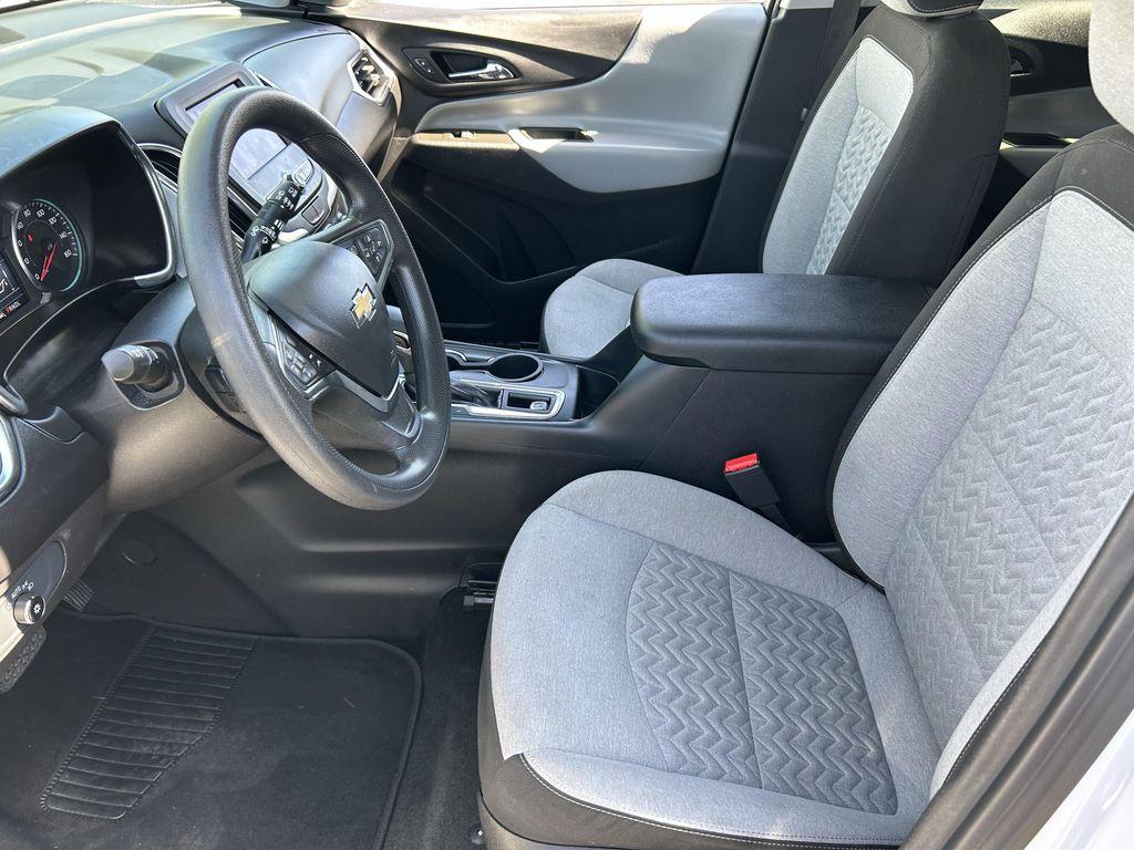 used 2024 Chevrolet Equinox car, priced at $21,263