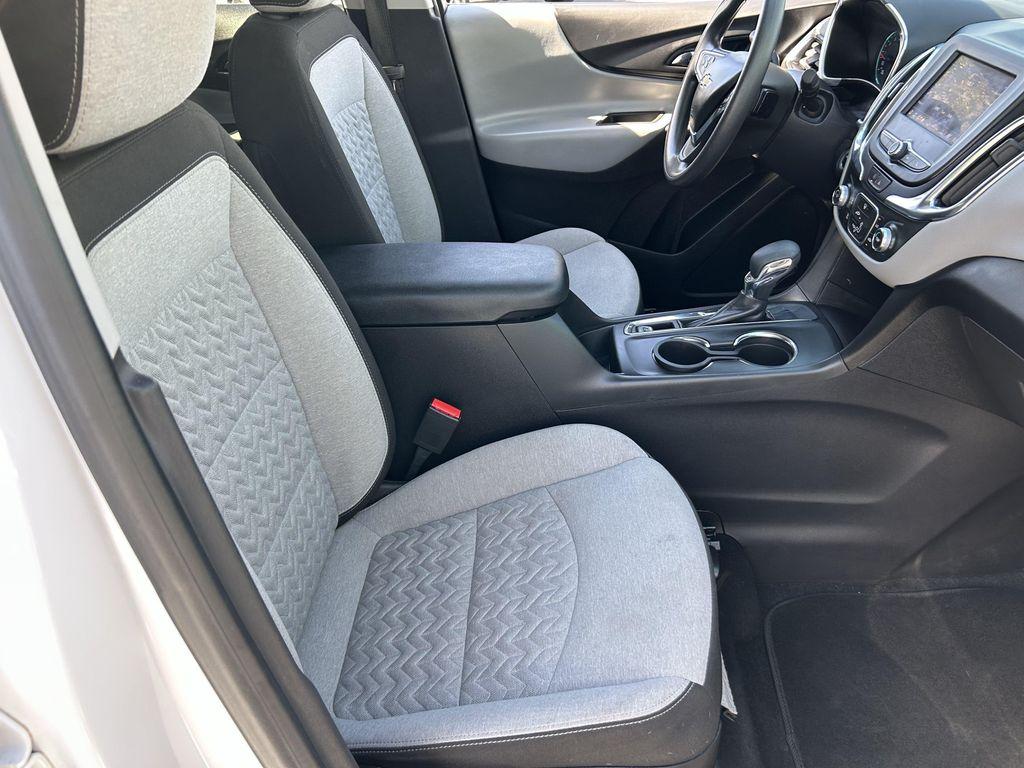 used 2024 Chevrolet Equinox car, priced at $21,263
