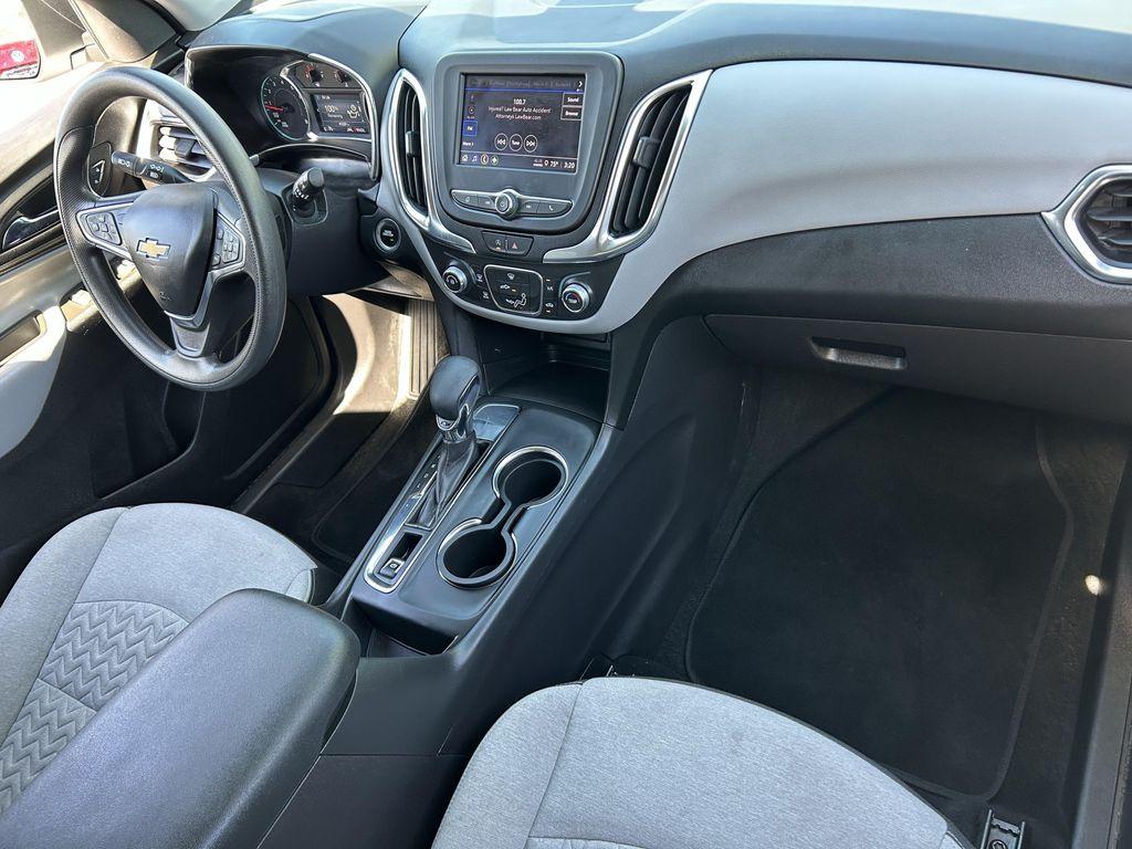 used 2024 Chevrolet Equinox car, priced at $21,263