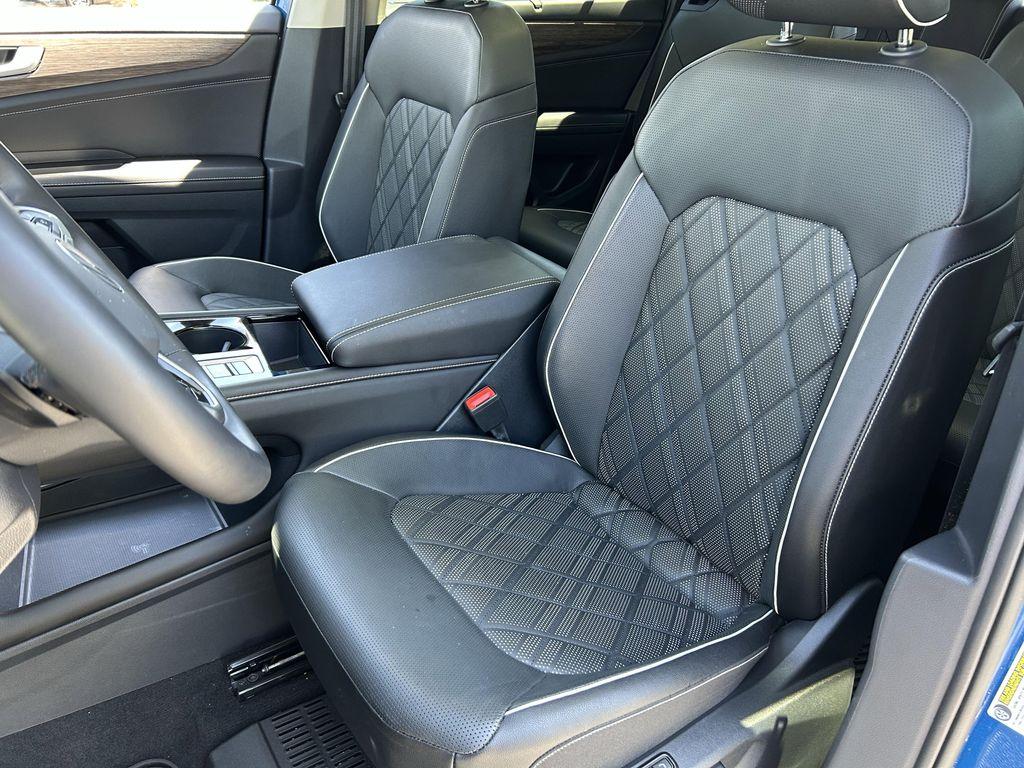 used 2026 Volkswagen Atlas car, priced at $44,588