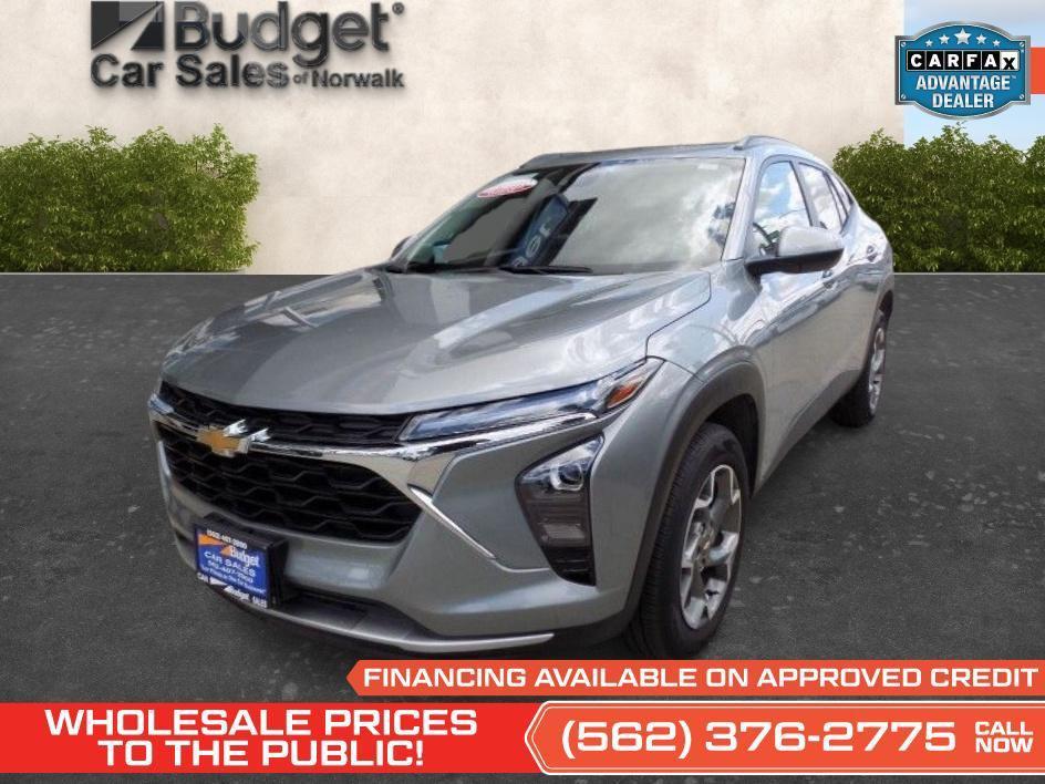 used 2025 Chevrolet Trax car, priced at $24,999