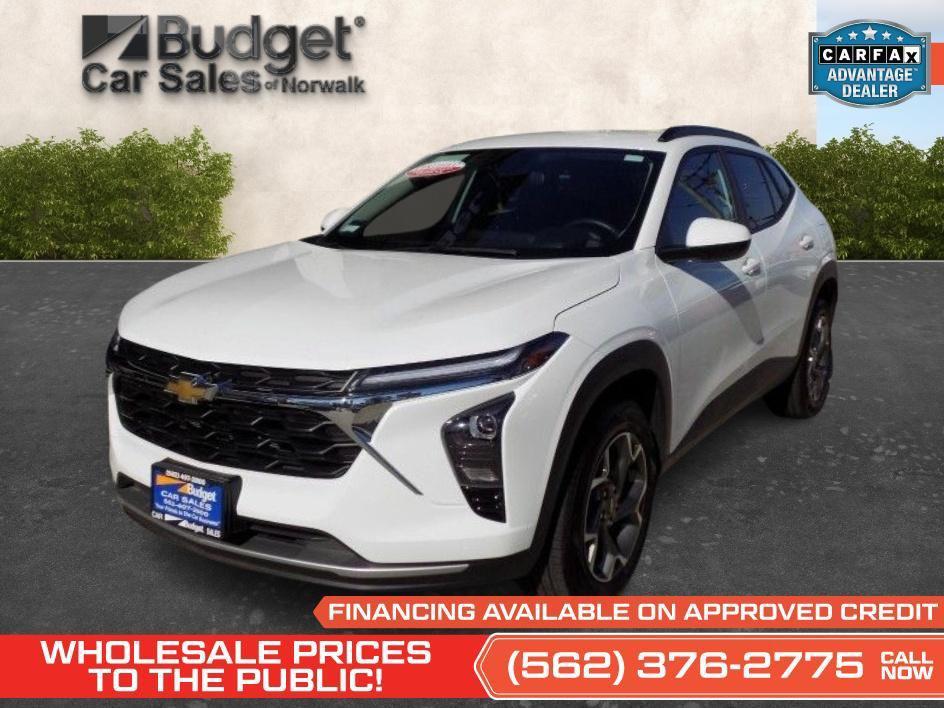 used 2025 Chevrolet Trax car, priced at $24,999