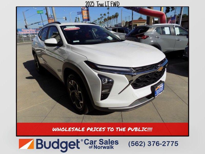 used 2025 Chevrolet Trax car, priced at $24,999