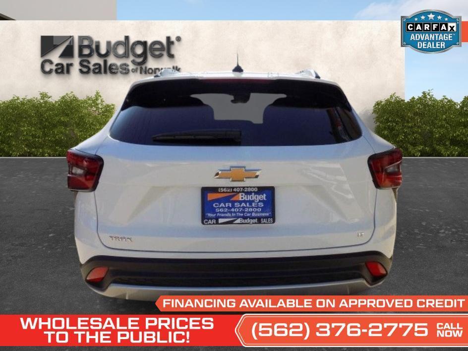used 2025 Chevrolet Trax car, priced at $24,999