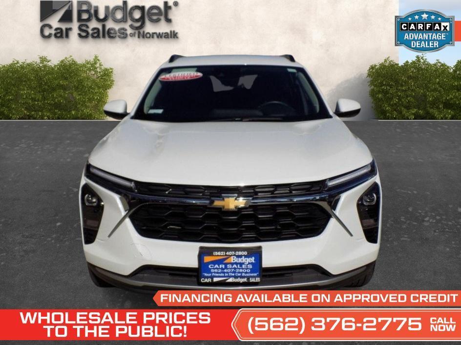 used 2025 Chevrolet Trax car, priced at $24,999