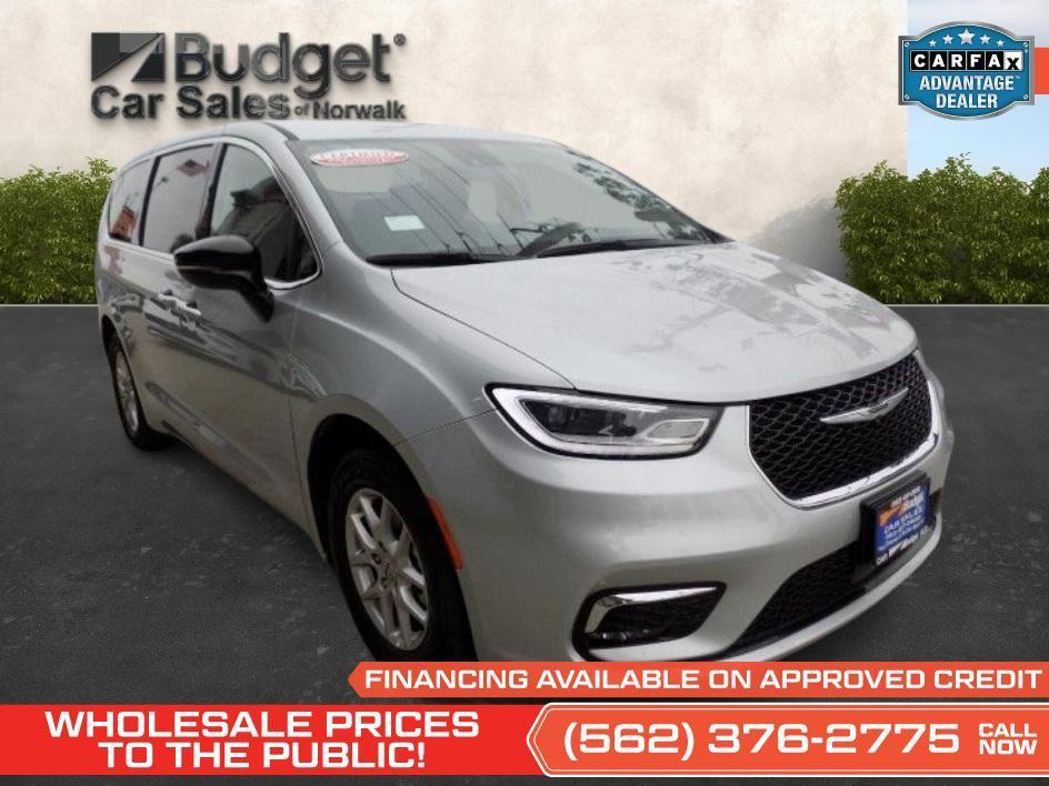 used 2024 Chrysler Pacifica car, priced at $28,999