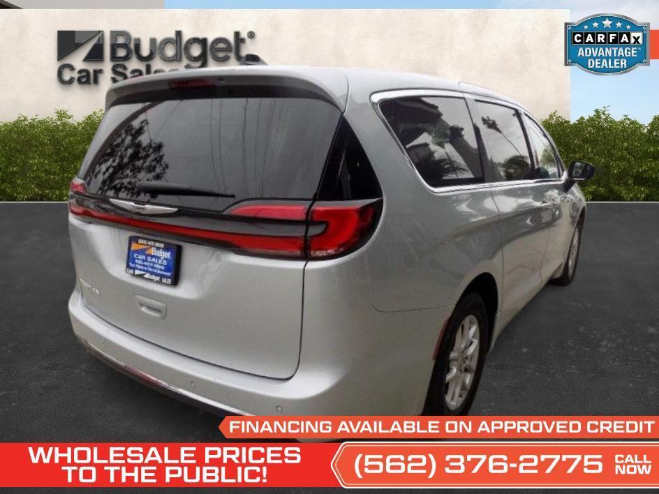 used 2024 Chrysler Pacifica car, priced at $27,999