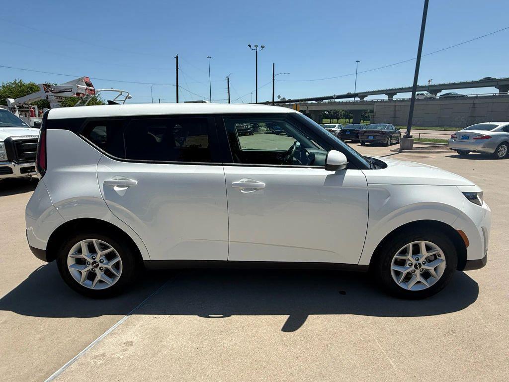 used 2024 Kia Soul car, priced at $17,988