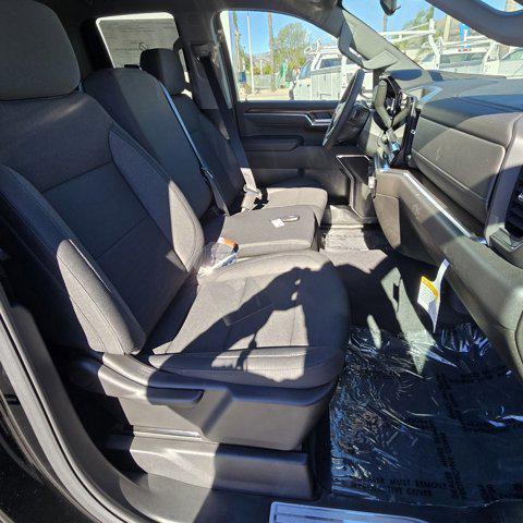 new 2025 Chevrolet Silverado 1500 car, priced at $44,633