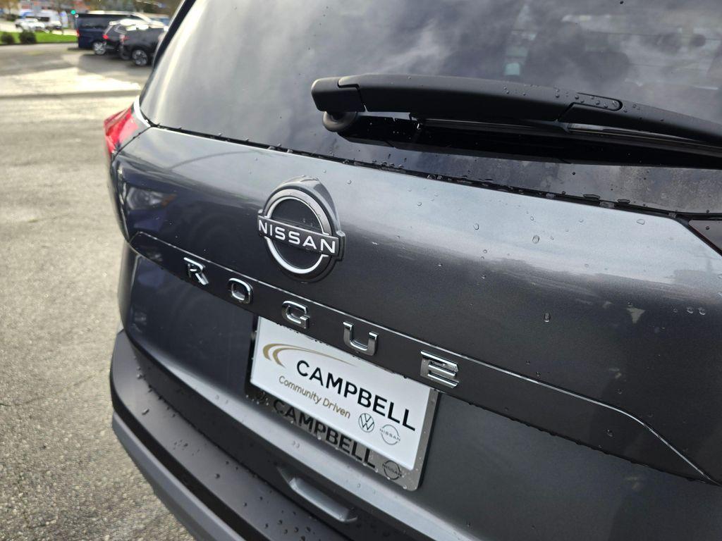 used 2023 Nissan Rogue car, priced at $17,950