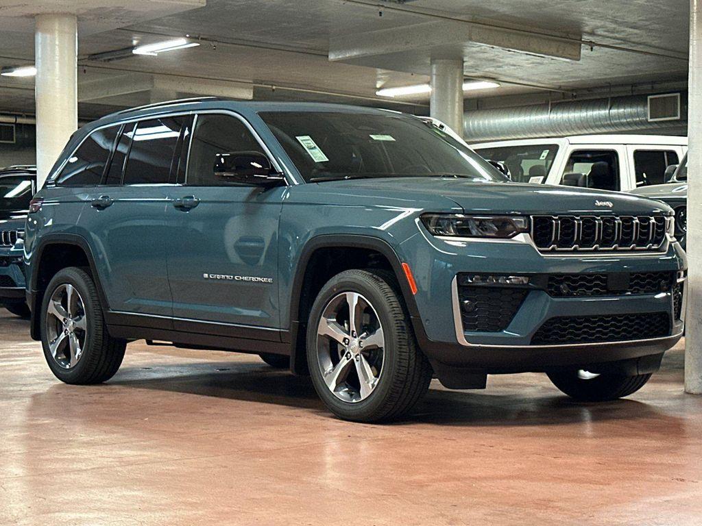 new 2026 Jeep Grand Cherokee car, priced at $46,860