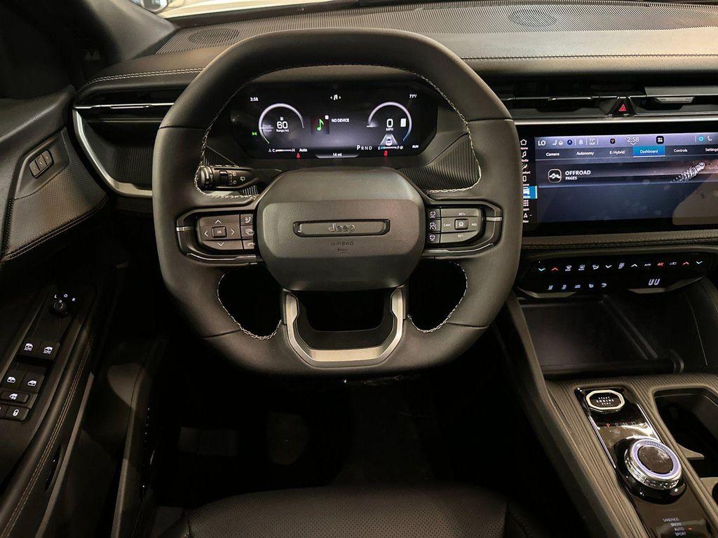 new 2026 Jeep Cherokee car, priced at $44,085