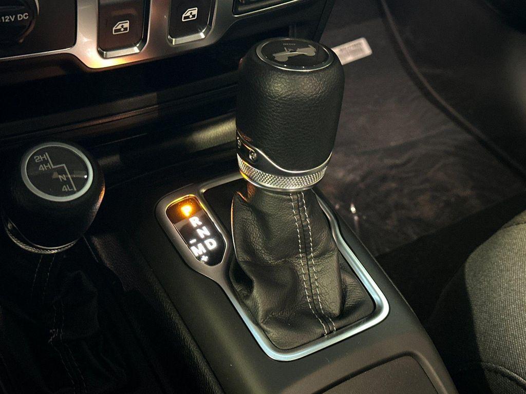 new 2026 Jeep Wrangler car, priced at $48,185