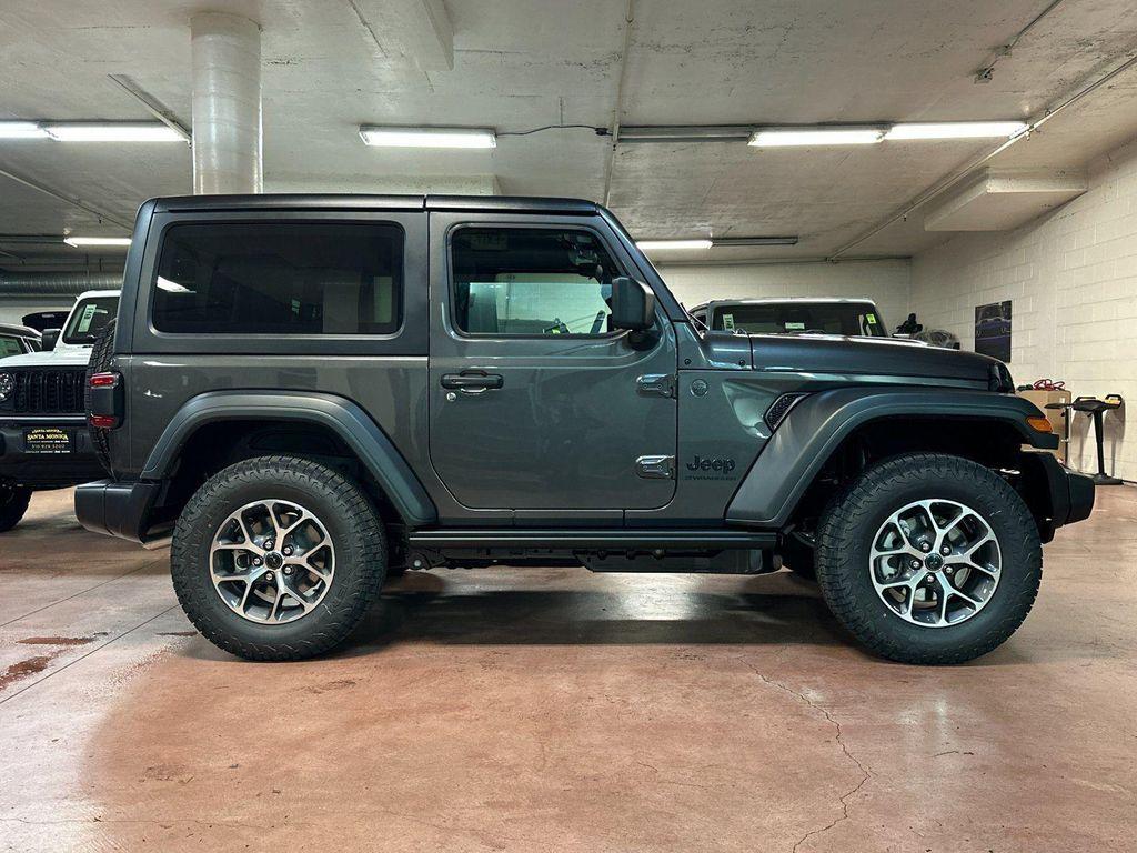 new 2026 Jeep Wrangler car, priced at $48,185
