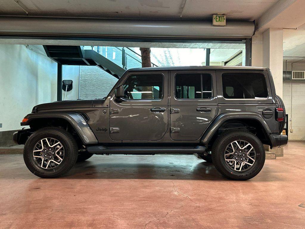 new 2025 Jeep Wrangler car, priced at $61,705