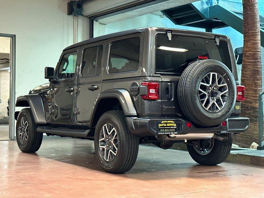 new 2025 Jeep Wrangler car, priced at $61,705
