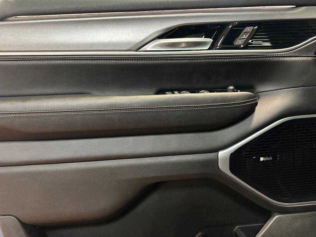 new 2026 Jeep Grand Wagoneer car, priced at $77,930