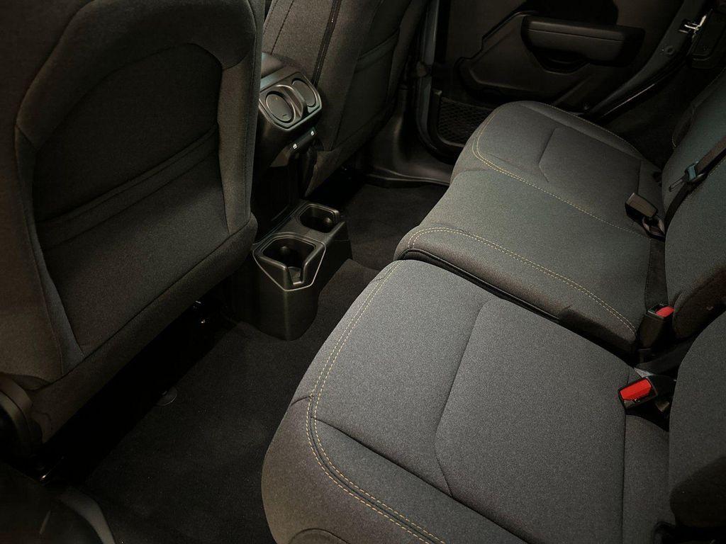 new 2025 Jeep Wrangler car, priced at $48,030
