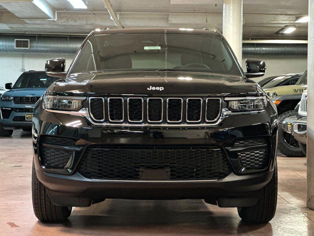 new 2026 Jeep Grand Cherokee car, priced at $36,730