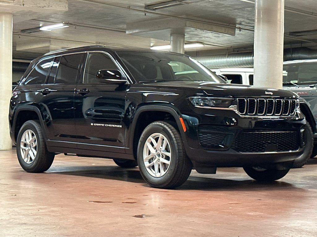 new 2026 Jeep Grand Cherokee car, priced at $36,730