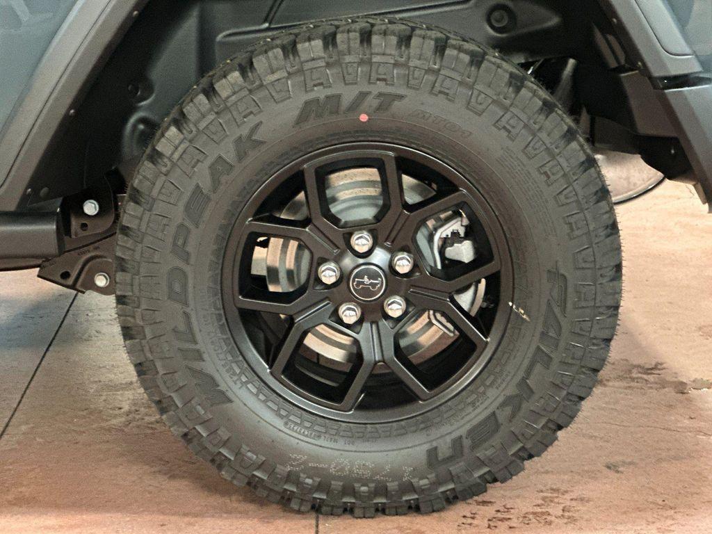 new 2026 Jeep Wrangler car, priced at $47,086
