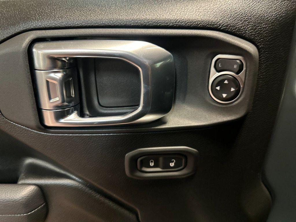 new 2026 Jeep Wrangler car, priced at $47,086