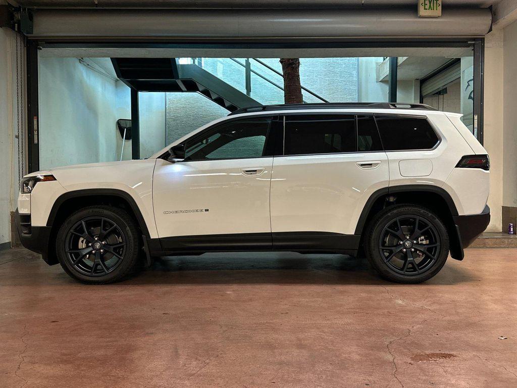 new 2026 Jeep Cherokee car, priced at $40,967