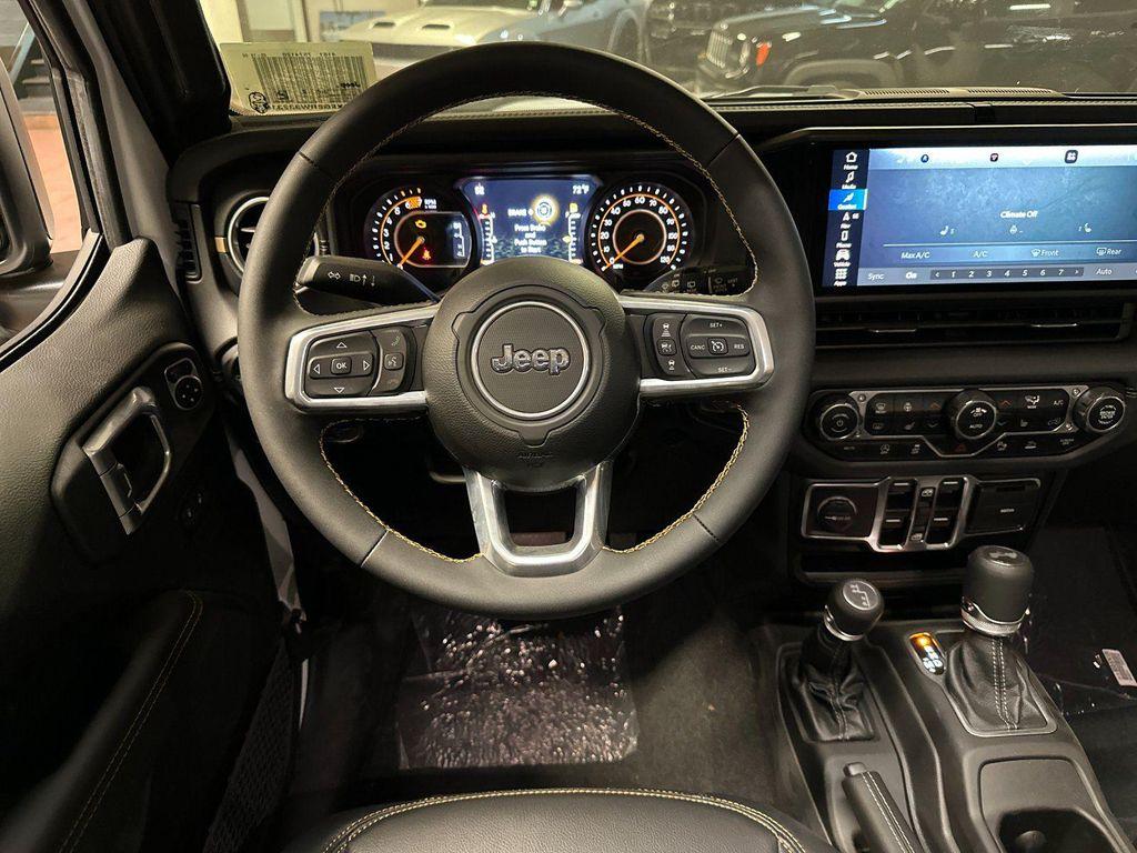 new 2026 Jeep Gladiator car, priced at $65,838