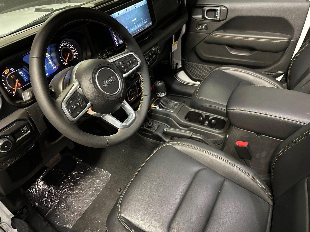 new 2026 Jeep Gladiator car, priced at $65,838
