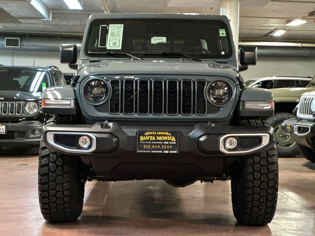 new 2026 Jeep Gladiator car, priced at $65,838