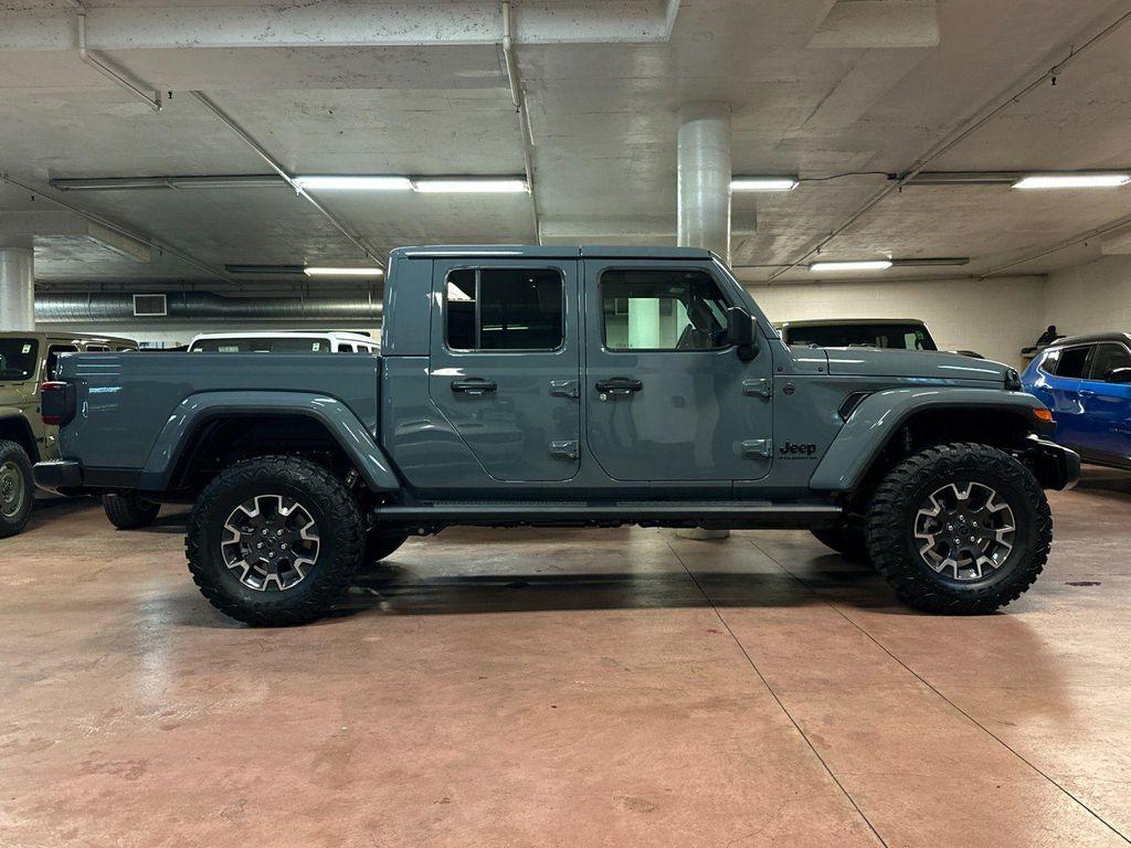 new 2026 Jeep Gladiator car, priced at $65,838