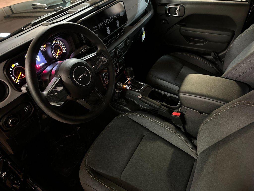 new 2026 Jeep Wrangler car, priced at $37,265