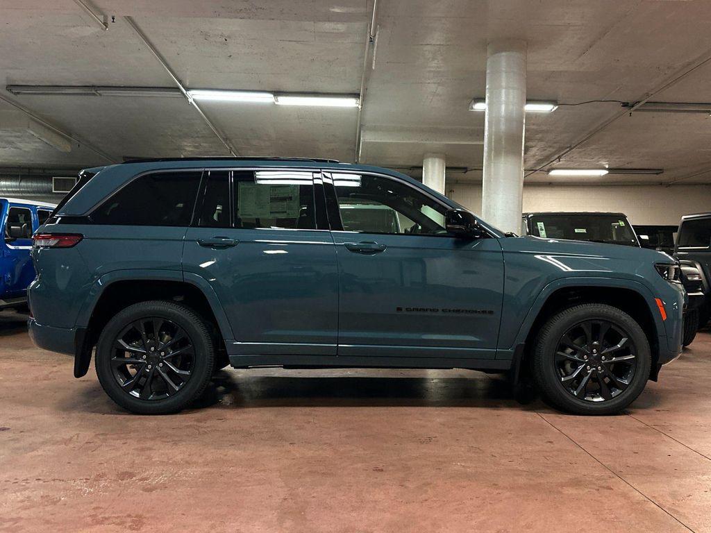 new 2026 Jeep Grand Cherokee car, priced at $51,155