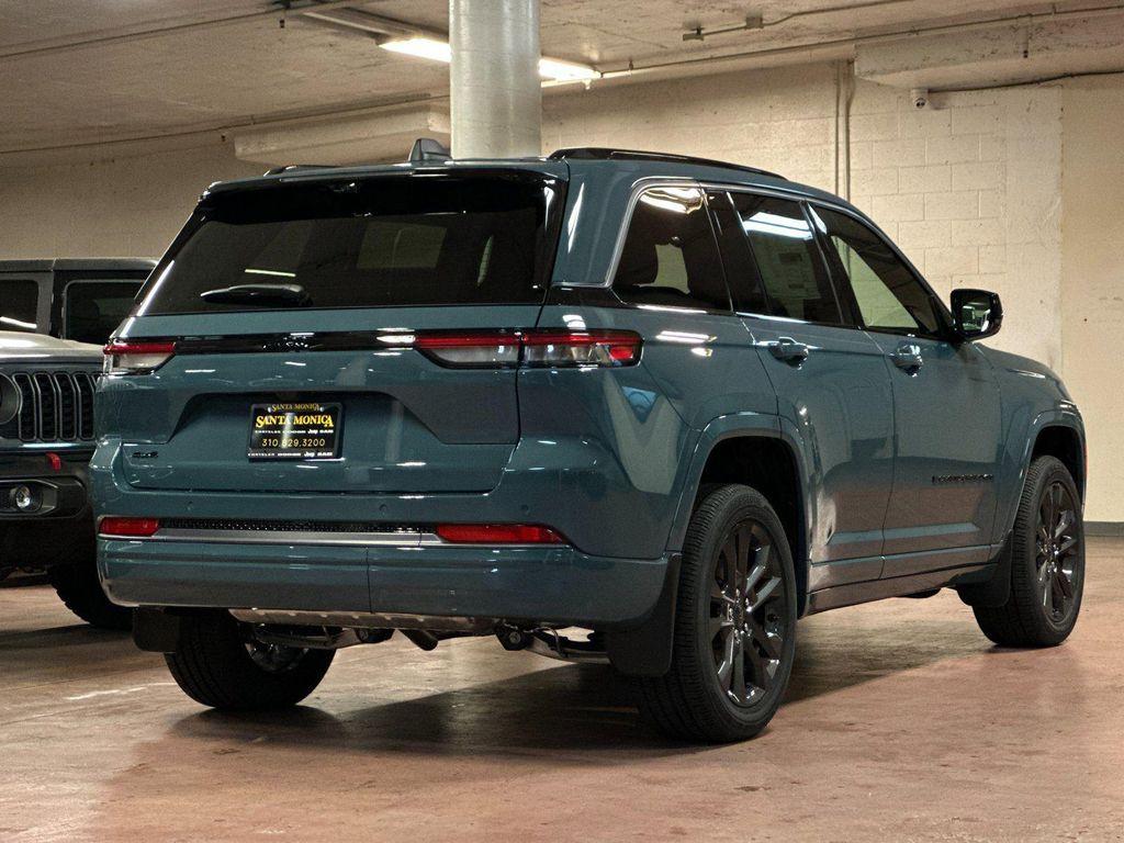 new 2026 Jeep Grand Cherokee car, priced at $51,155